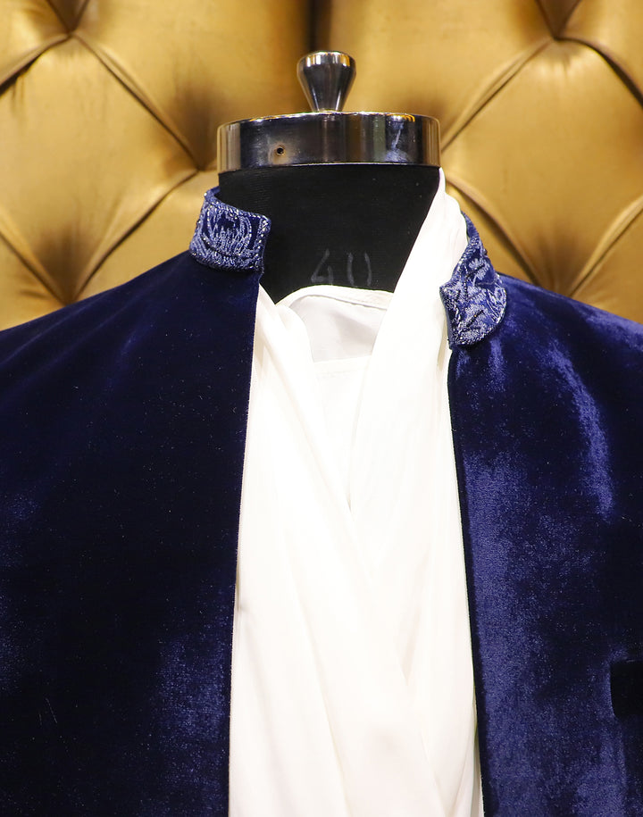 ADVAYA: Free-Flowing Kurta and Velvet Jacket Ensemble