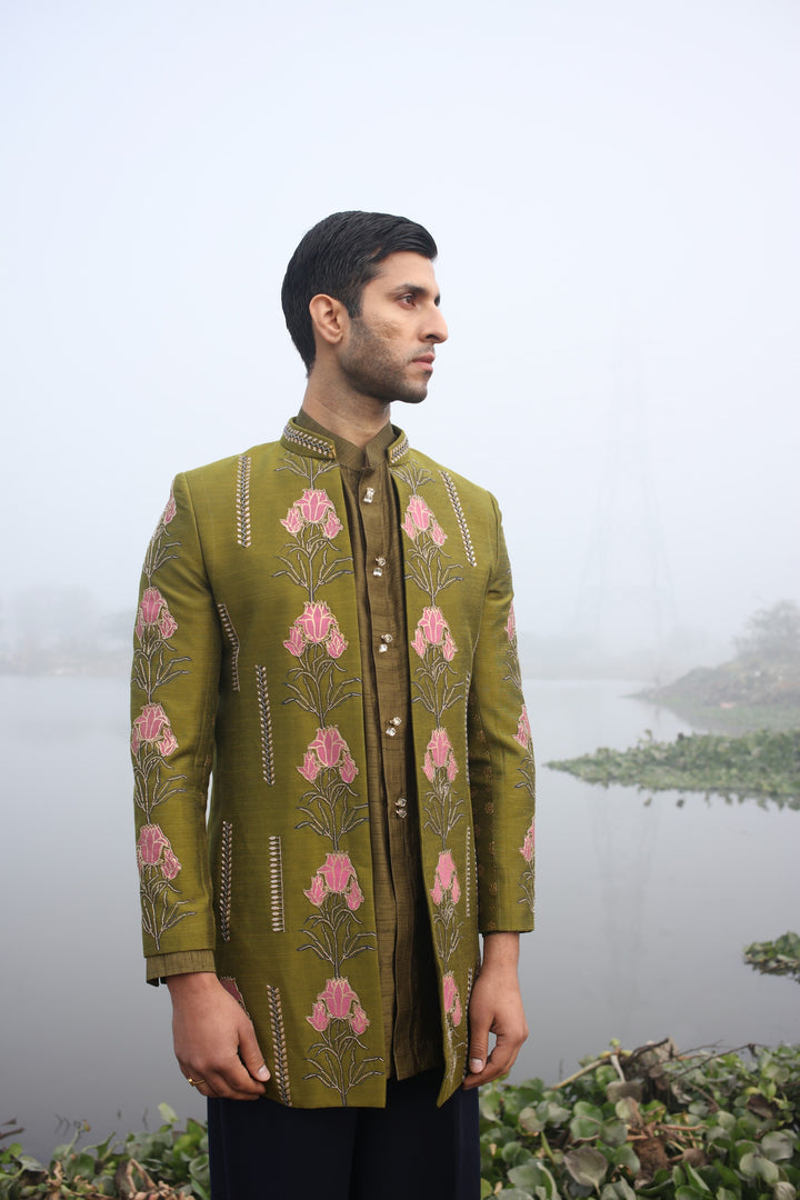 Green Front-Open Fusion Wear with Pink Contrast – 3-Piece for Mehendi