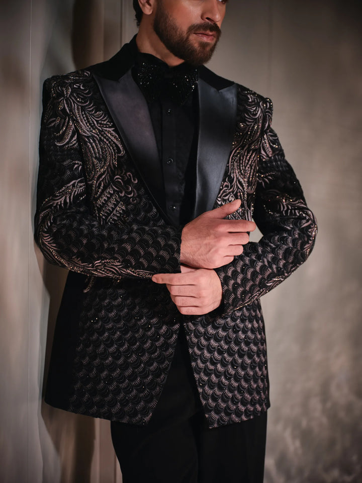 EMBROIDERED BLACK TUXEDO